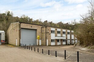 Unit B4 Ullswater Cres, Coulsdon LND - Warehouse