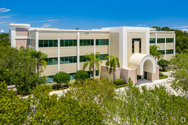 More details for 4750 E Park Dr, Palm Beach Gardens, FL - Office for Lease