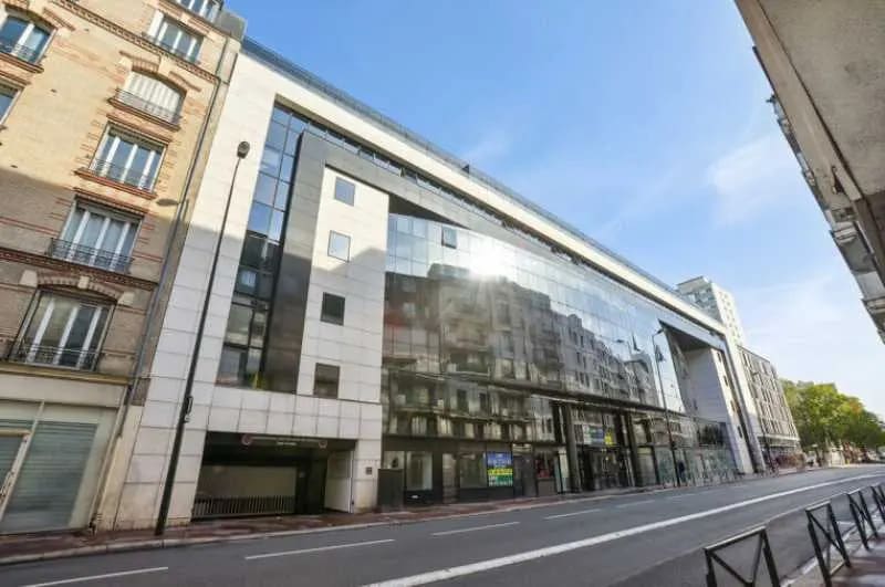38 Rue Victor Hugo, Levallois-Perret for lease Building Photo- Image 1 of 21