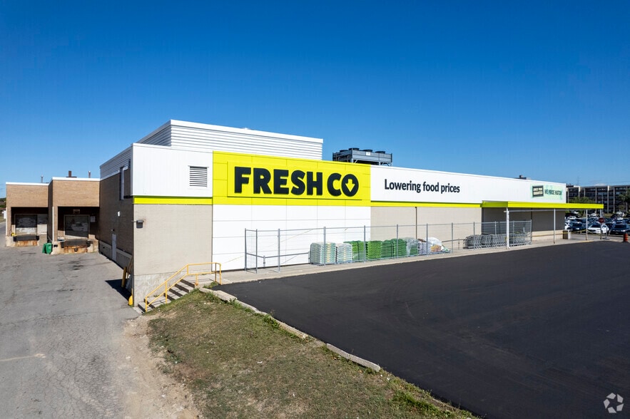 1151 Dundas St W, Mississauga, ON for lease - Building Photo - Image 2 of 6