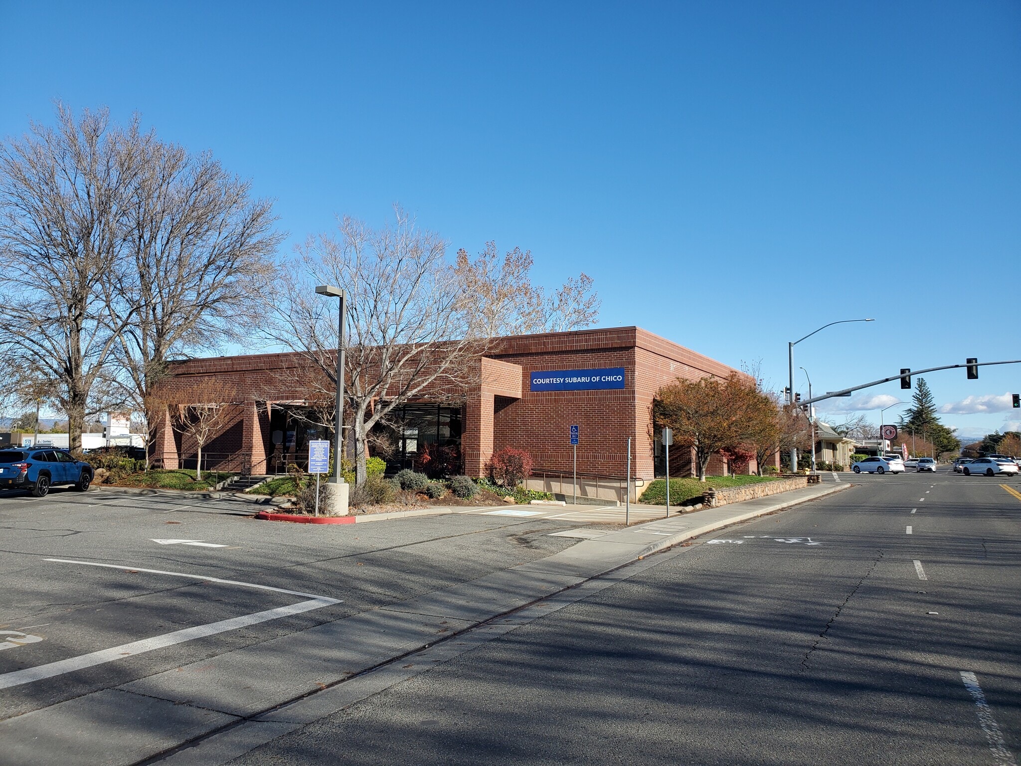 896 East Ave, Chico, CA for lease Building Photo- Image 1 of 10
