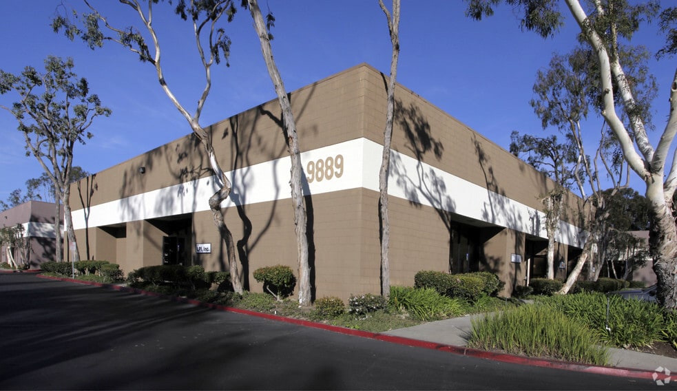 9909 Hibert St, San Diego, CA for lease - Building Photo - Image 1 of 4