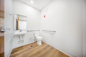 1221 Commerce Dr, Crete, IL for lease Interior Photo- Image 2 of 10