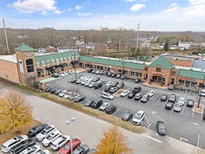 203-205 S Stratford Rd, Winston-Salem, NC for lease Building Photo- Image 2 of 23