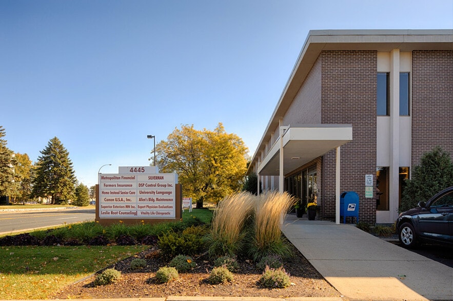 4445 77th St W, Edina, MN for sale - Building Photo - Image 1 of 1