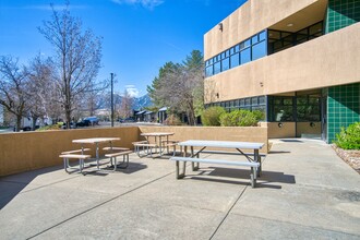 2905 Wilderness Pl, Boulder, CO for lease Building Photo- Image 2 of 17