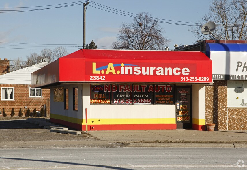 23842 Joy Rd, Redford, MI 48239