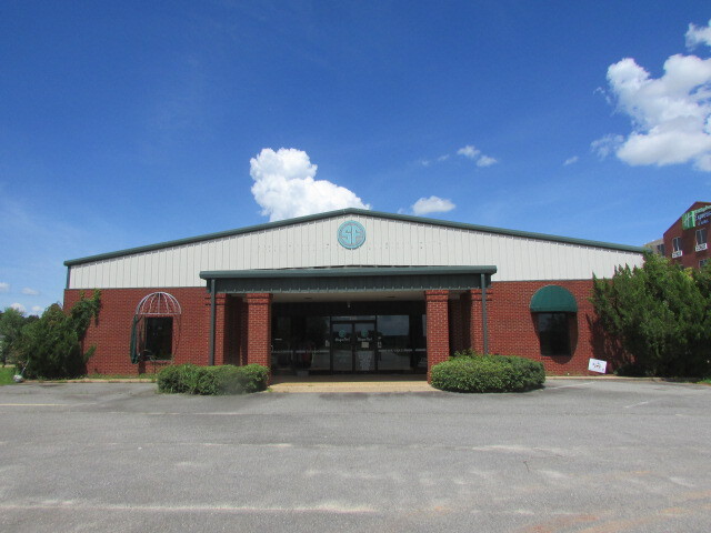 900 Veterans Pky N, Moultrie, GA for sale Building Photo- Image 1 of 1