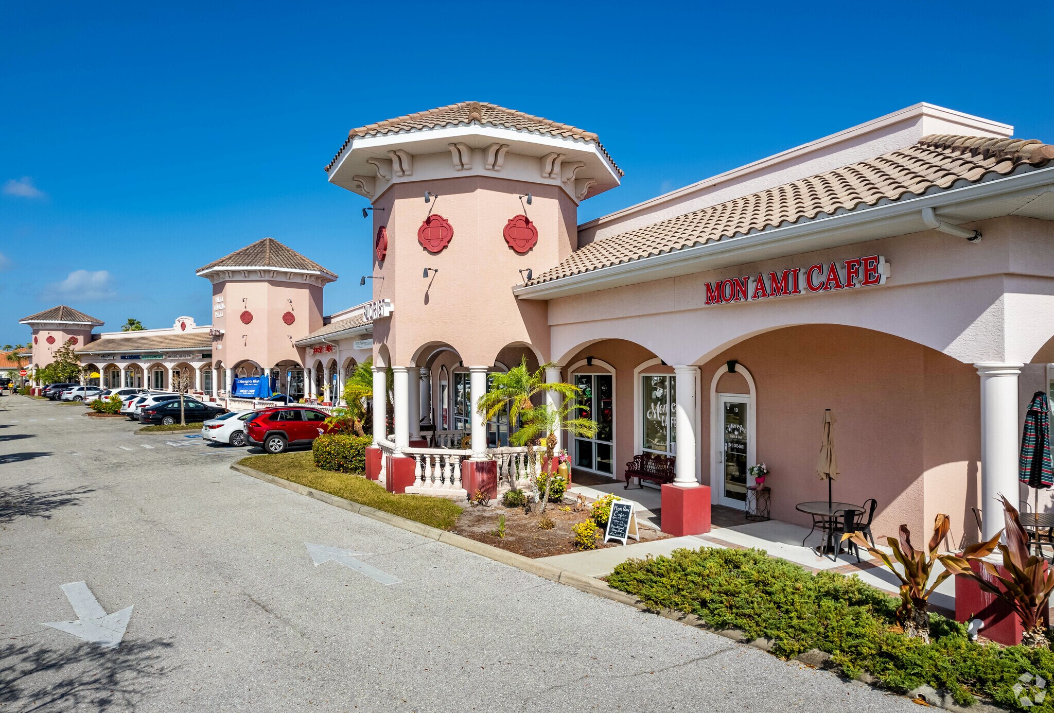 1740 E Venice Ave, Venice, FL for sale Primary Photo- Image 1 of 1