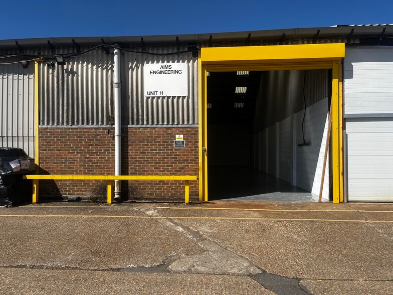 Ditchling Cmn, Hassocks for sale - Building Photo - Image 1 of 1