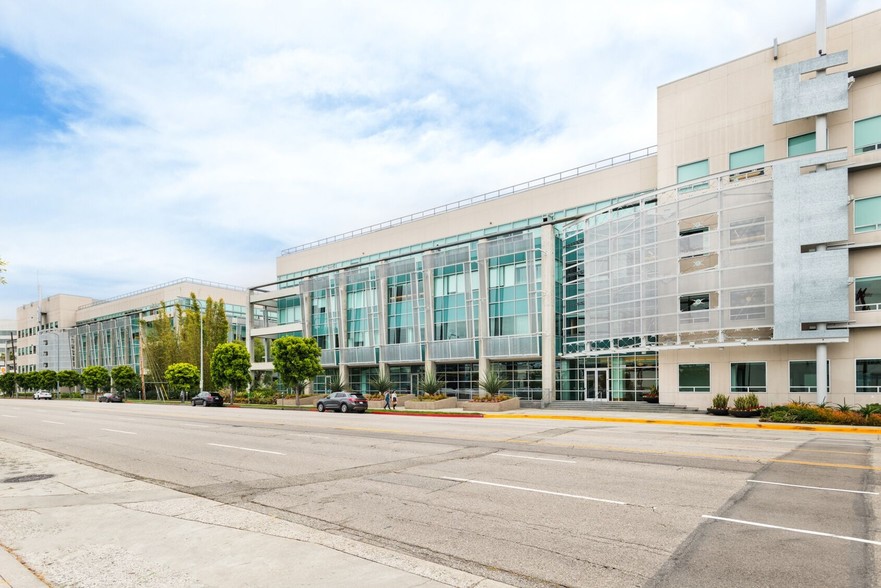 12200 W Olympic Blvd, Los Angeles, CA for sale - Building Photo - Image 1 of 1