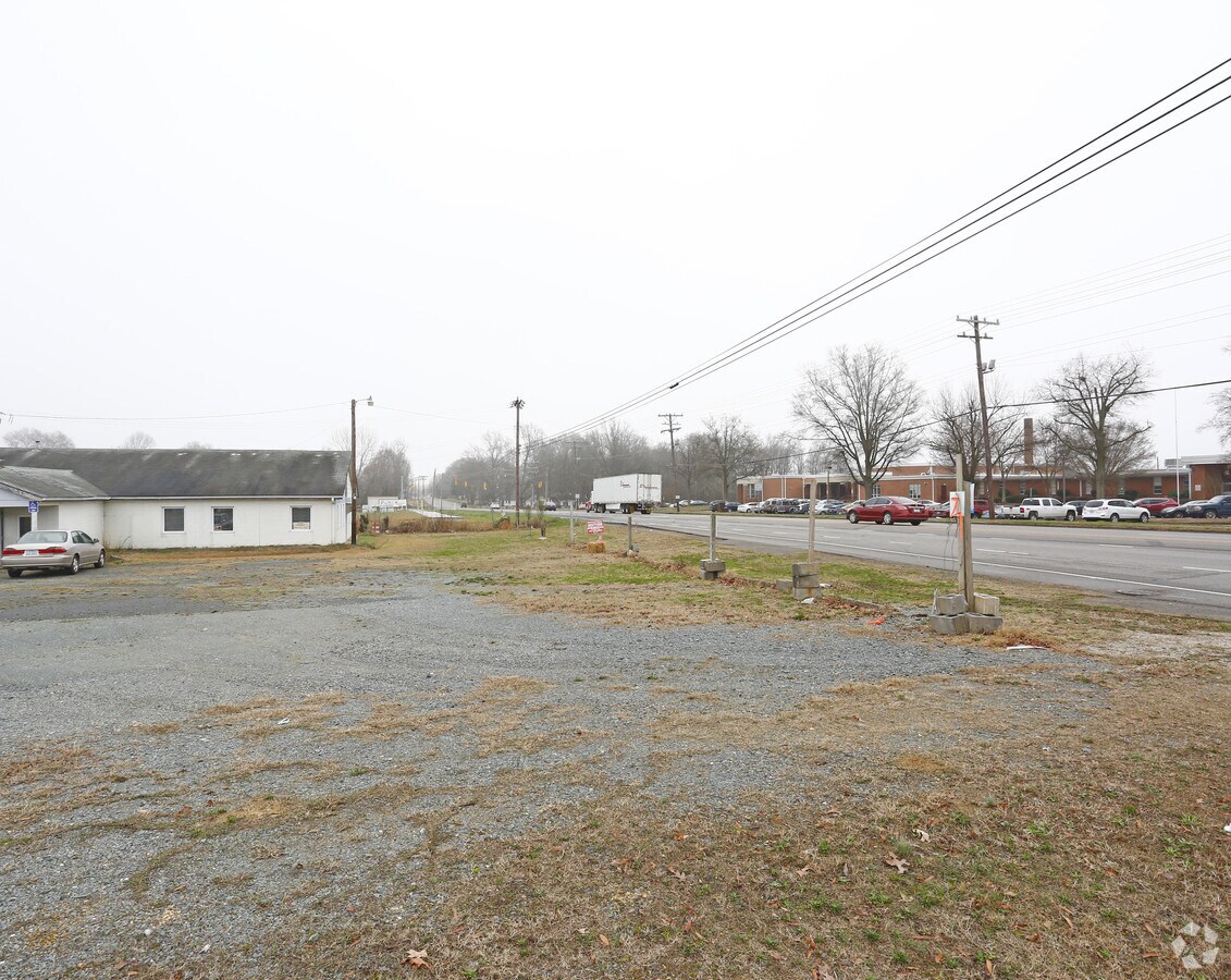 5212 Old Charlotte Hwy, Monroe, NC 28110