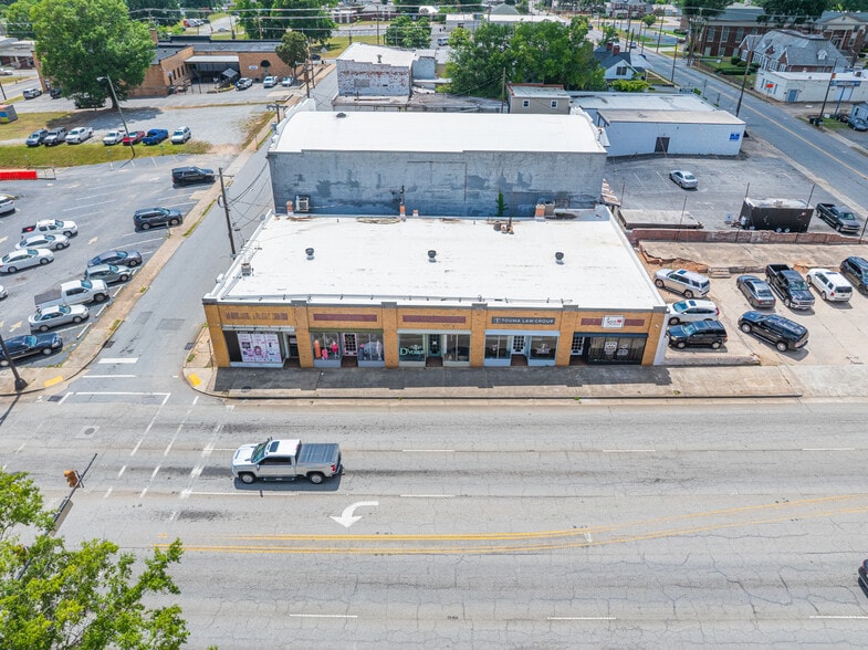 108-116 S Murray Ave, Anderson, SC for sale - Building Photo - Image 2 of 6