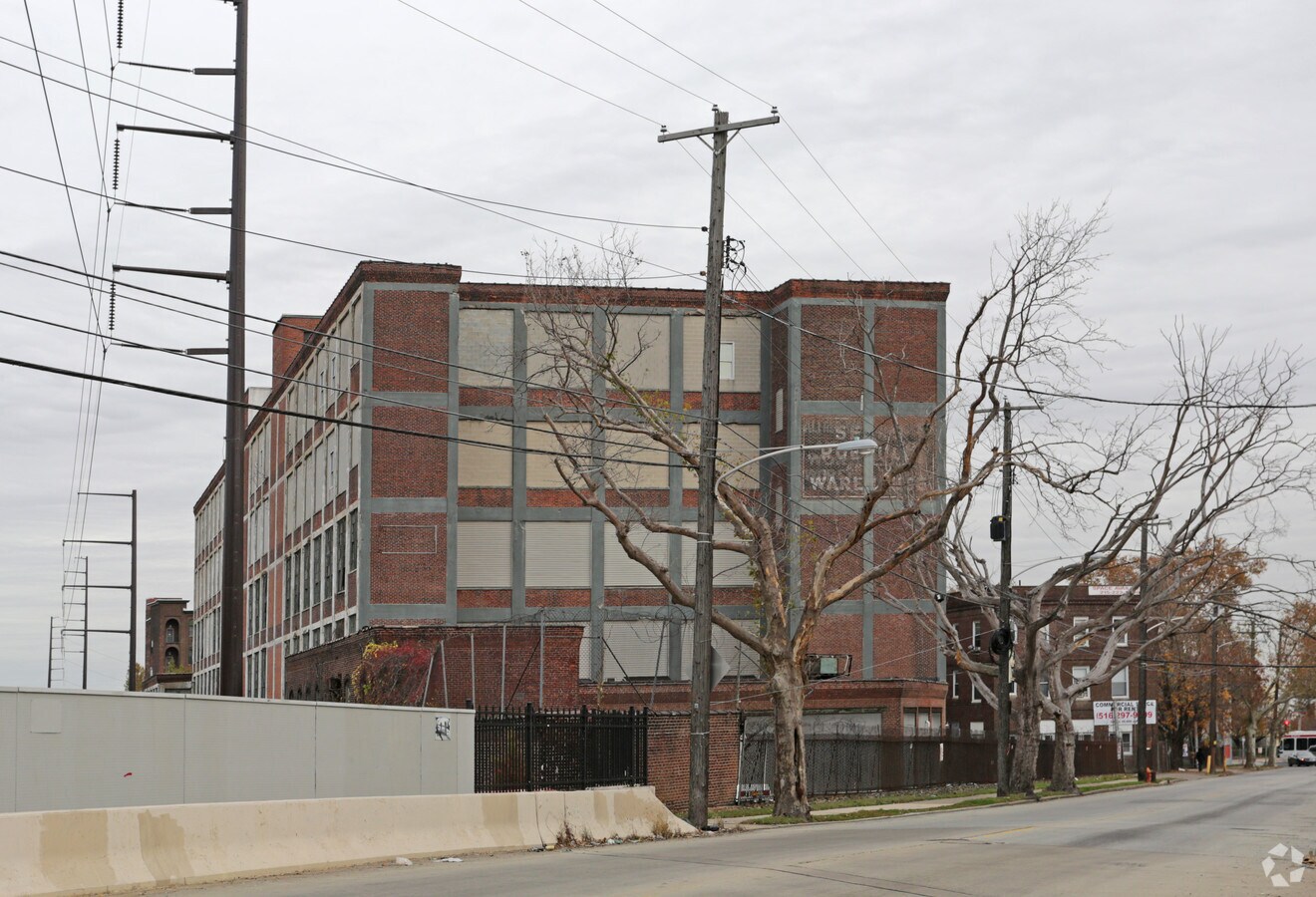View Photo