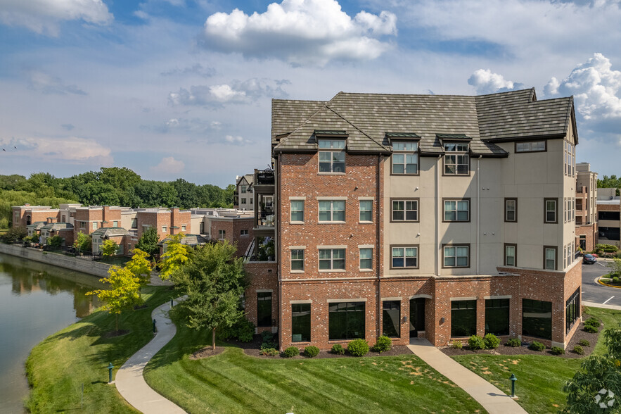 3701 W 106th St, Leawood, KS for sale - Primary Photo - Image 1 of 1