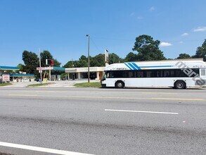 5320 Riverdale Rd, Atlanta, GA - AERIAL  map view - Image1