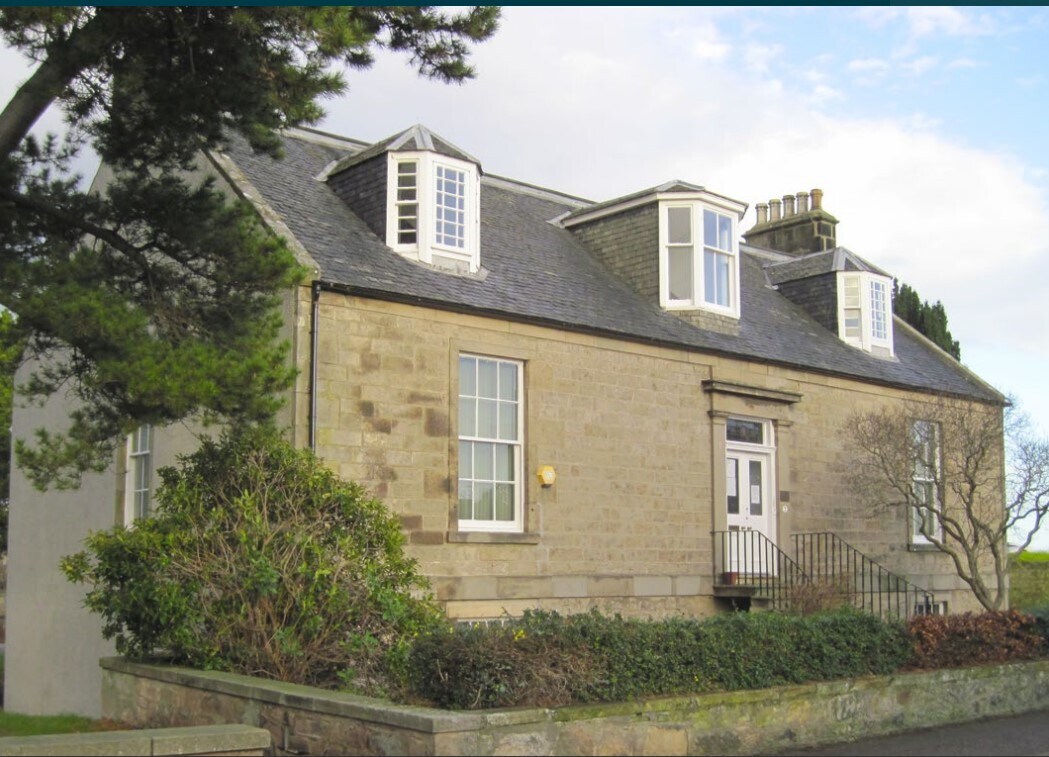 7 Mayne Rd, Elgin for sale Building Photo- Image 1 of 1