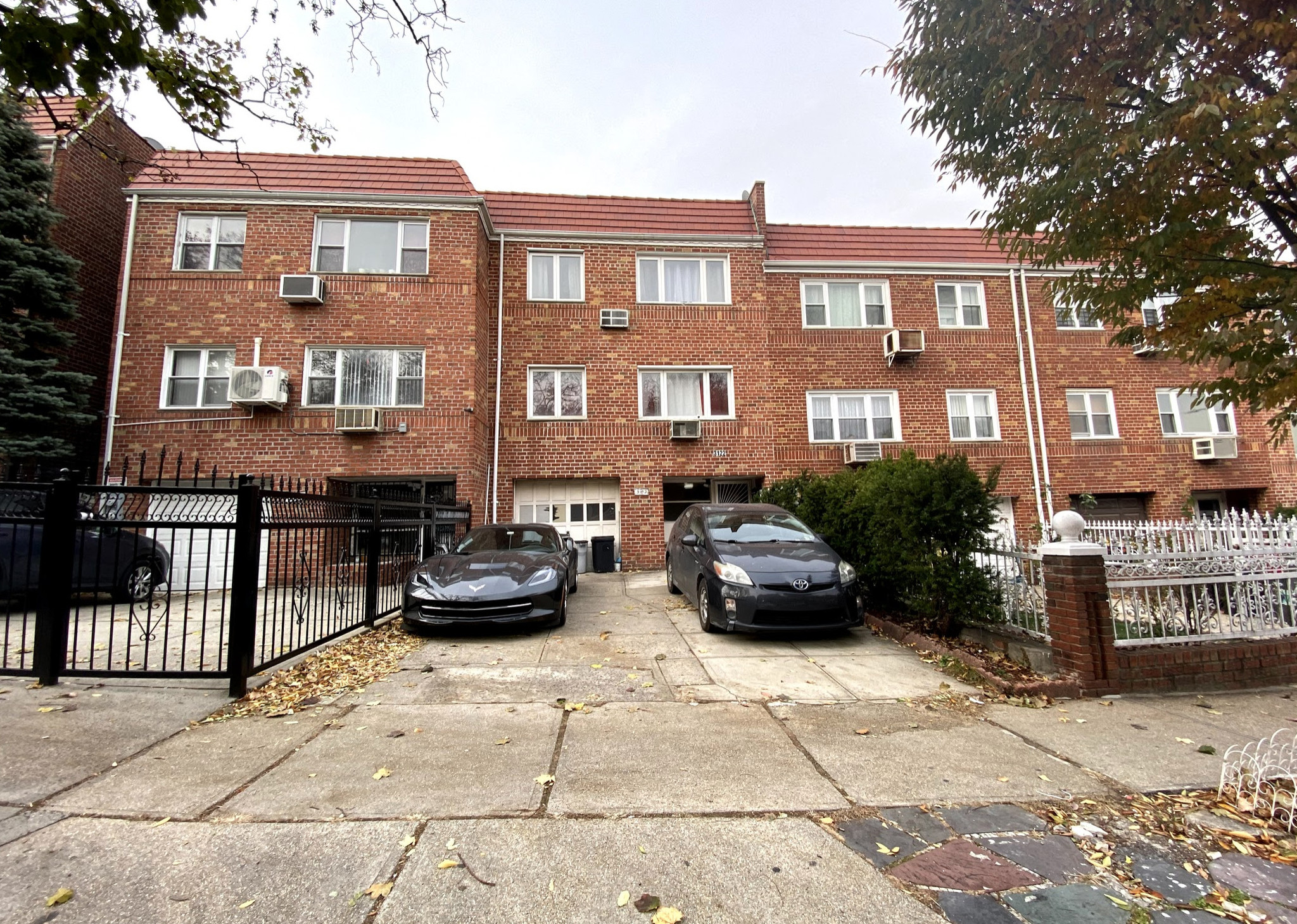 3122 80th St, East Elmhurst, NY for sale Primary Photo- Image 1 of 1