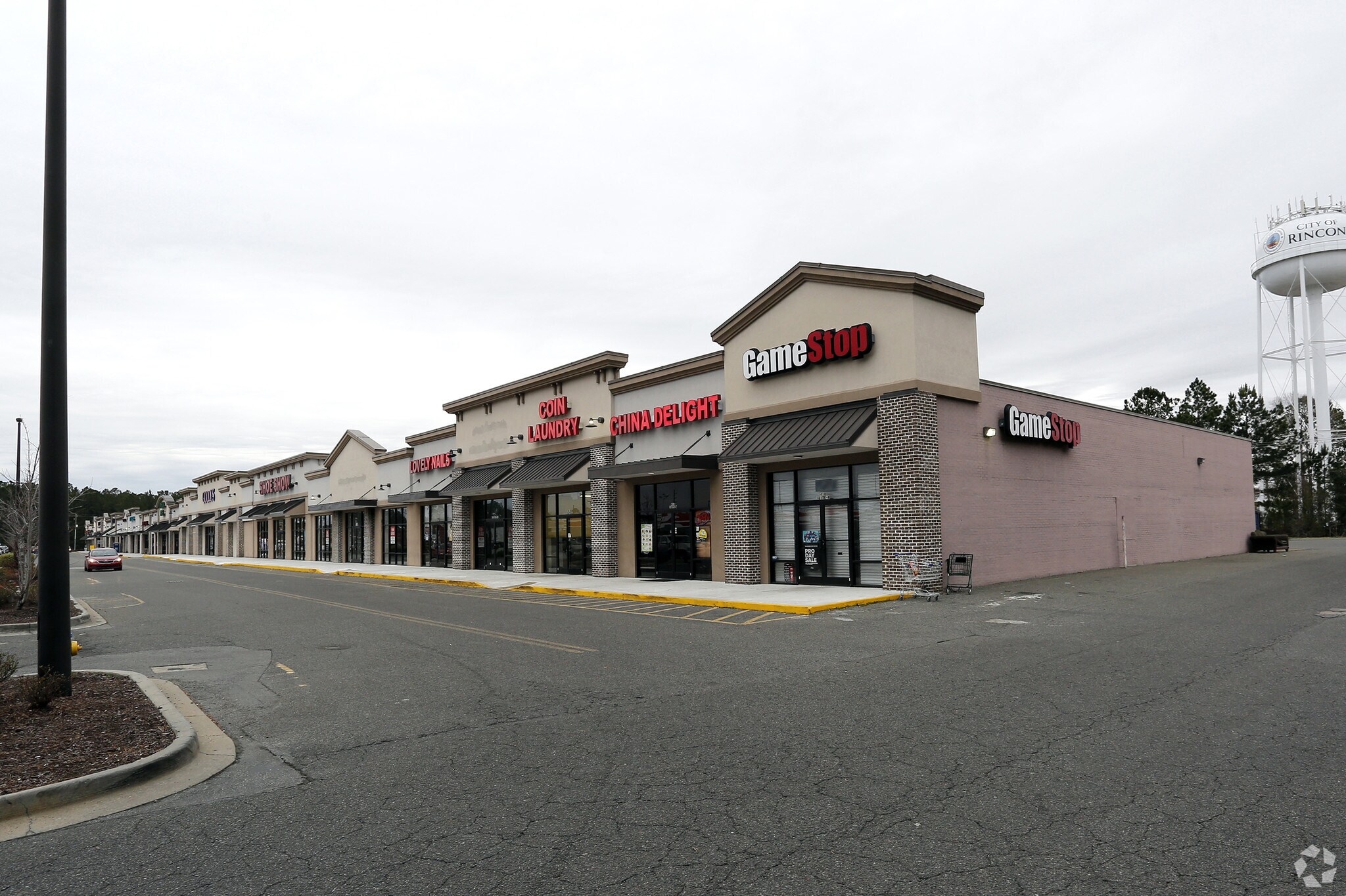 410 S Columbia Ave, Rincon, GA for sale Primary Photo- Image 1 of 1