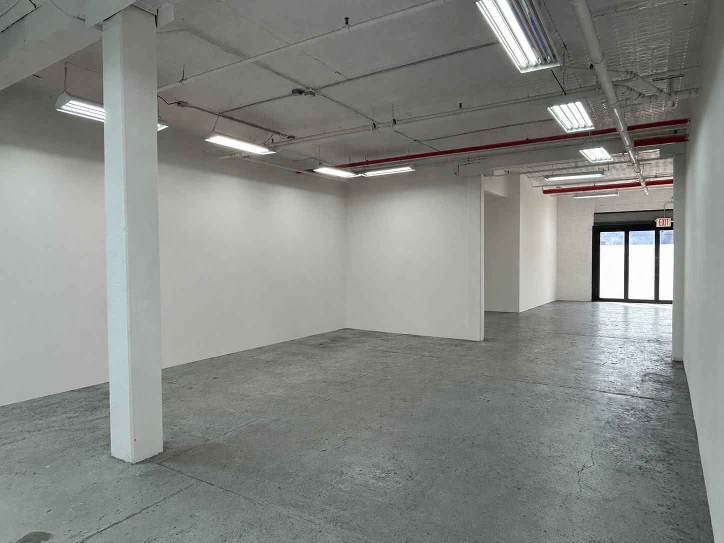 109 Ingraham St, Brooklyn, NY for lease Interior Photo- Image 1 of 5