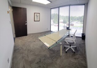 9041 executive park Dr, Knoxville, TN for lease Interior Photo- Image 1 of 8