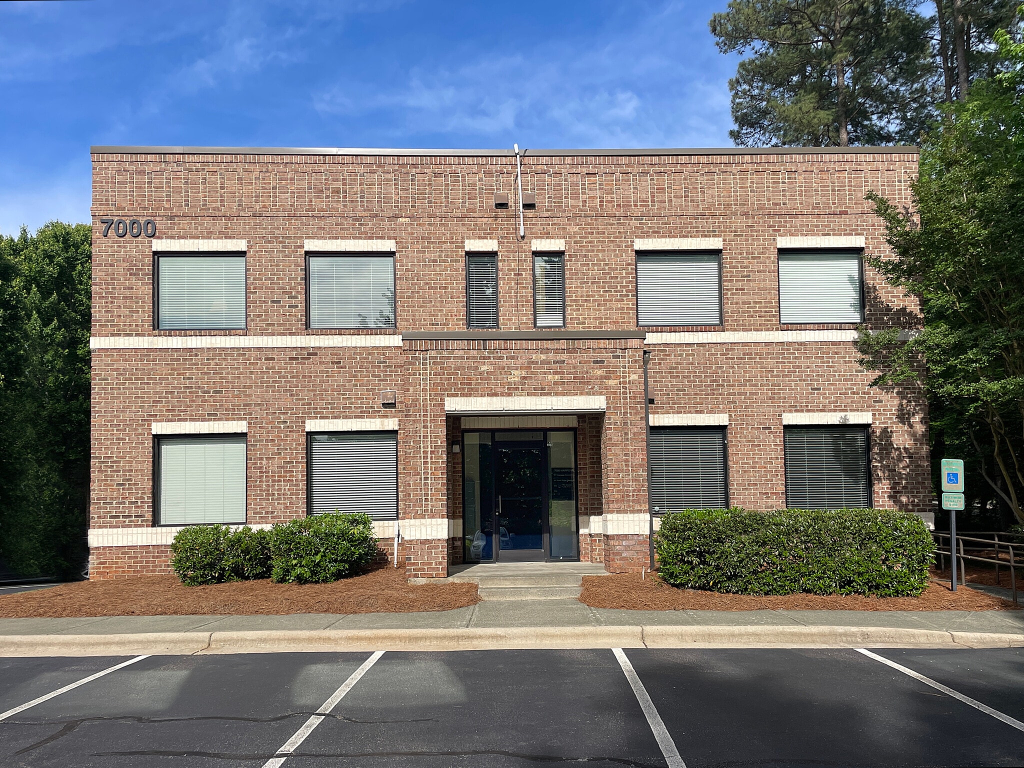 7000 Harps Mill Rd, Raleigh, NC for sale Primary Photo- Image 1 of 11
