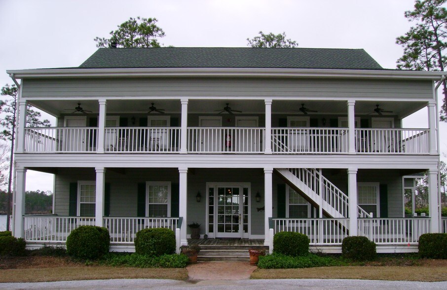 32391 Water View Dr E, Loxley, AL for sale - Primary Photo - Image 1 of 1