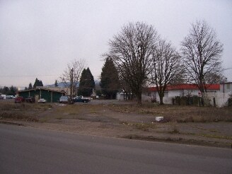 170 43rd Pl, Springfield, OR for sale Primary Photo- Image 1 of 1