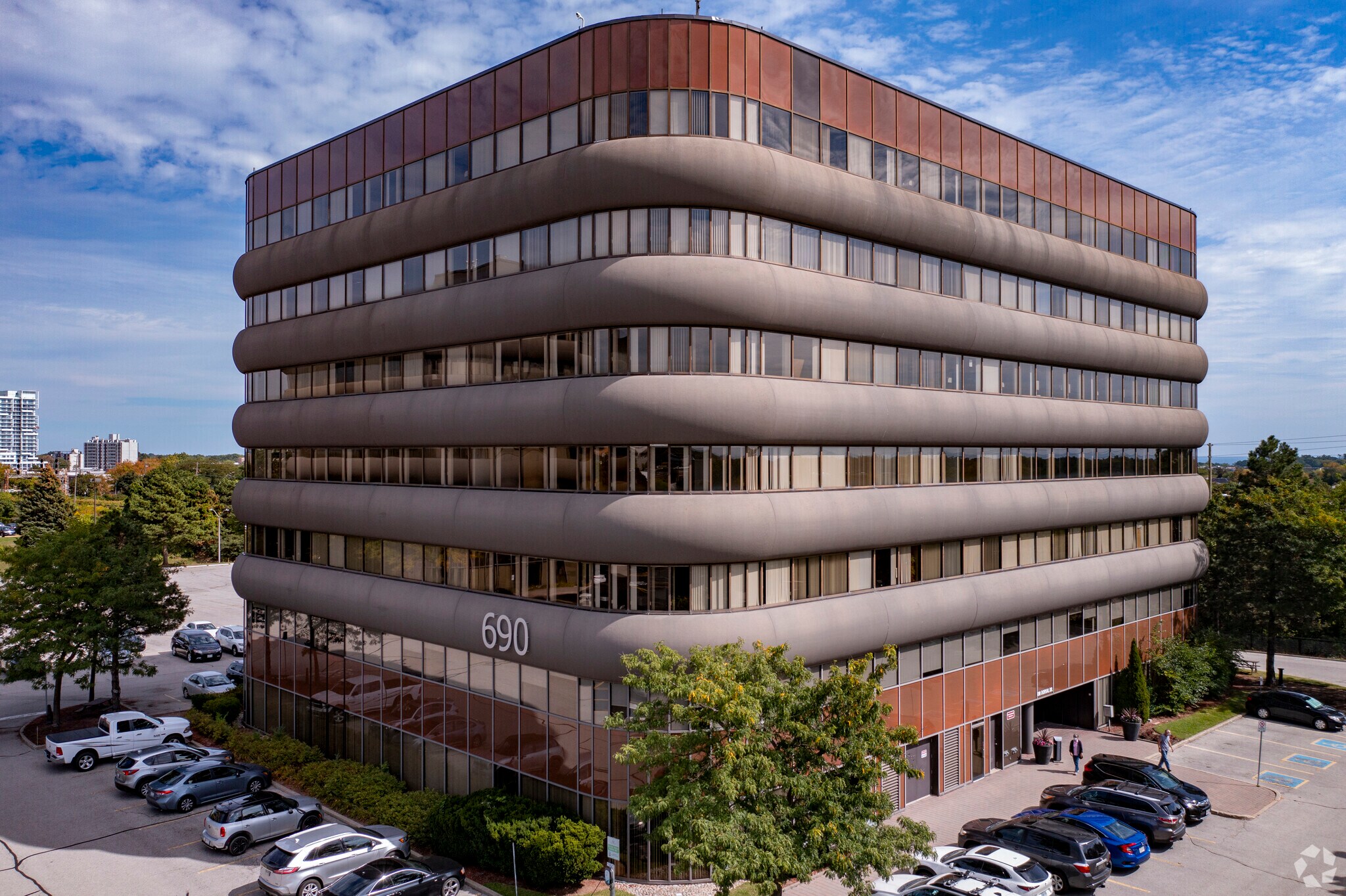690 Dorval Dr, Oakville, ON L6K 3W7 Oakville Corporate Centre III