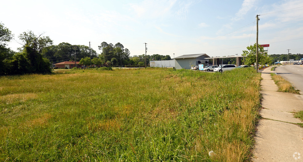 6104 N Main St, Columbia, SC for sale - Primary Photo - Image 1 of 1