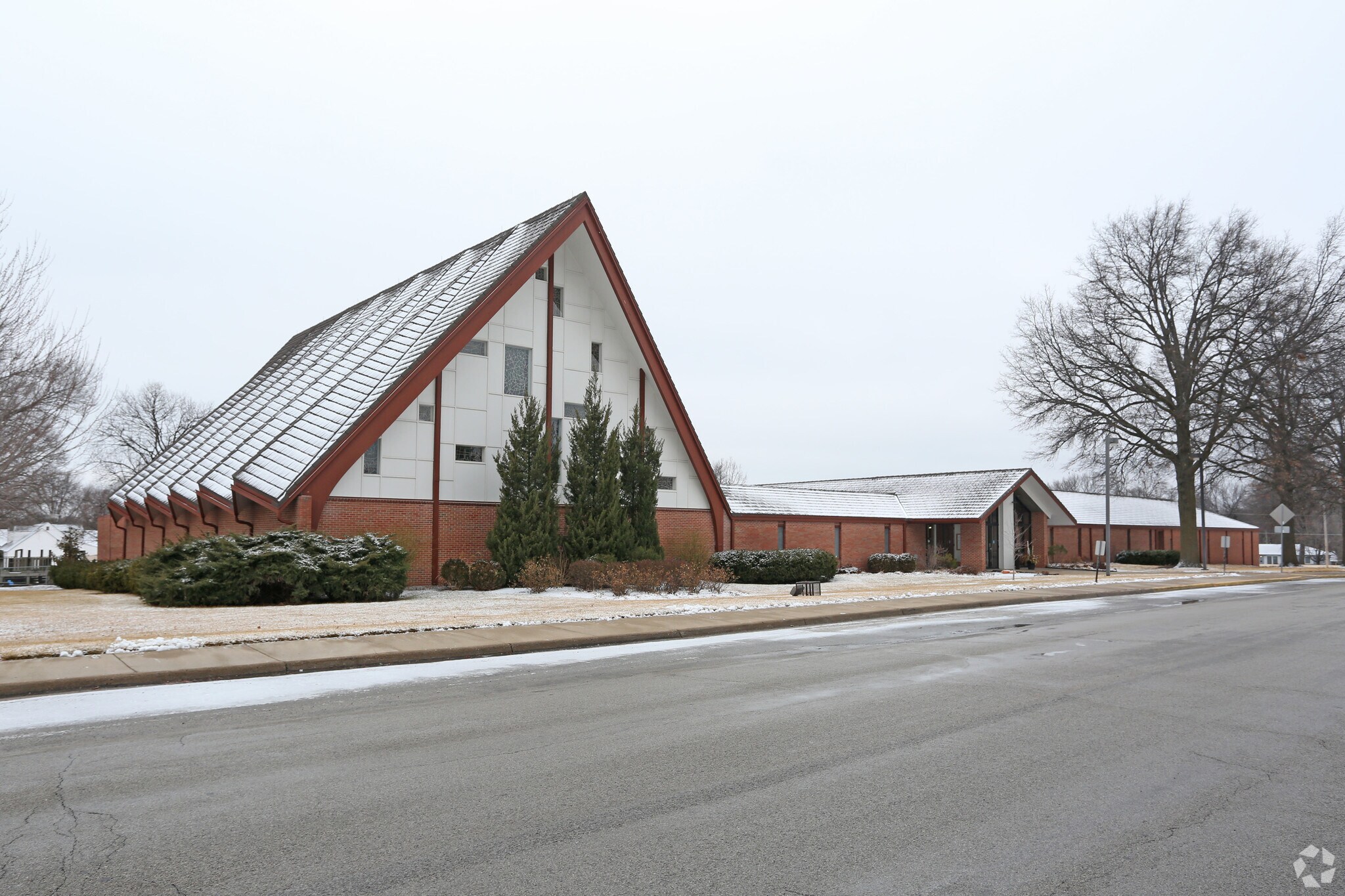7600 W 75th St, Overland Park, KS for sale Primary Photo- Image 1 of 1
