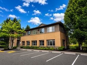 803 Kirkland Ave, Kirkland, WA for lease Building Photo- Image 2 of 2