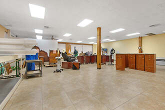 5858 St Augustine Rd, Jacksonville, FL for lease Interior Photo- Image 2 of 7