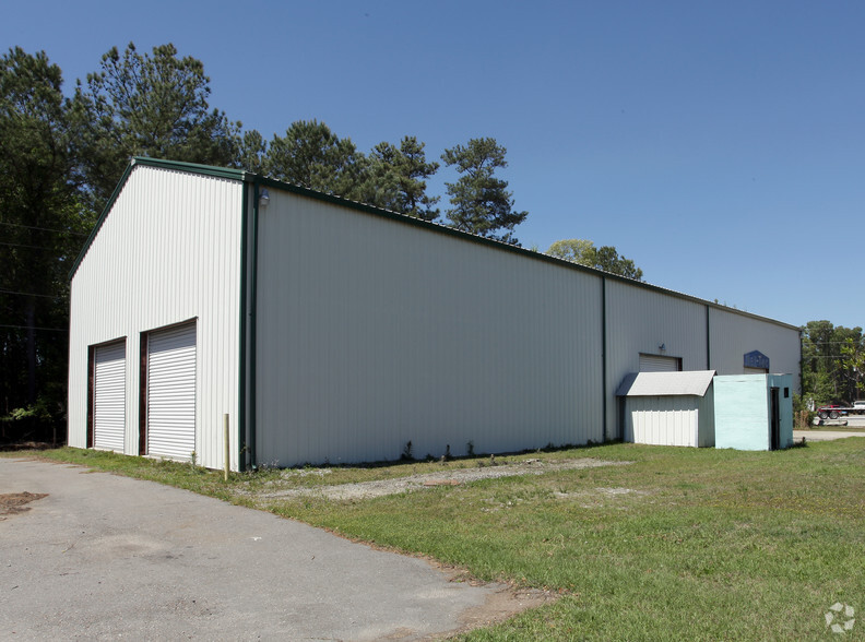 517 A Long Point Rd, Mount Pleasant, SC for lease - Primary Photo - Image 1 of 3