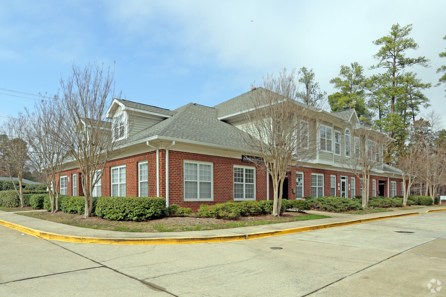 6011 Fayetteville Rd, Durham, NC for lease - Building Photo - Image 1 of 6