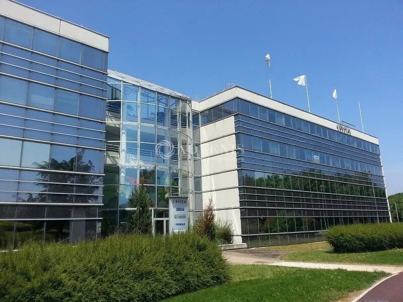 Office in Guyancourt for lease Building Photo- Image 1 of 6
