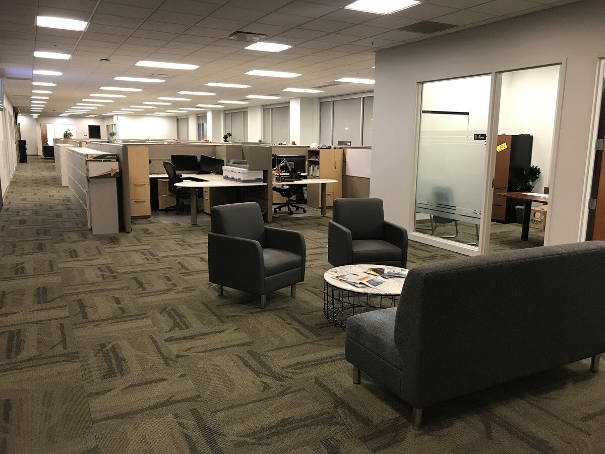 7158 S Dr, Midvale, UT 84047