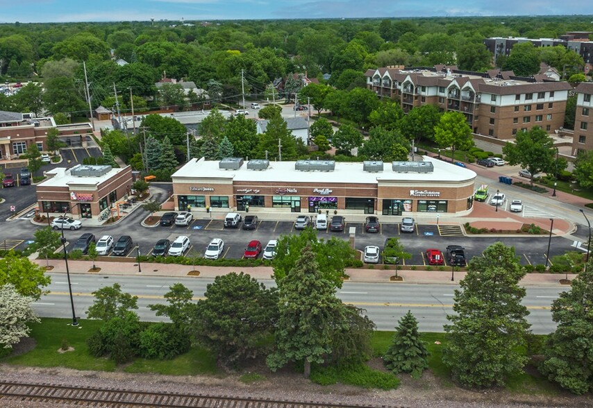 200 W Northwest Hwy, Mount Prospect, IL for sale - Building Photo - Image 1 of 1