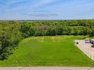 More details for 711 E 2nd Ave, Indianola, IA - Land for Sale