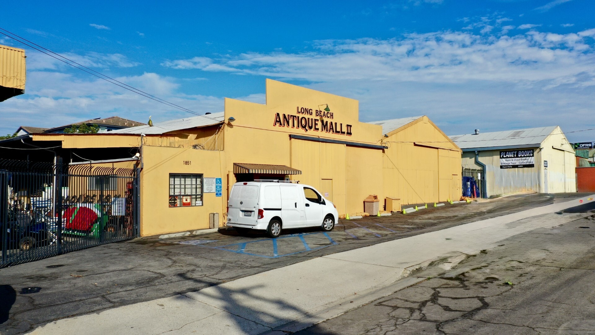 1855-1855 Freeman Ave, Signal Hill, CA for sale Building Photo- Image 1 of 4