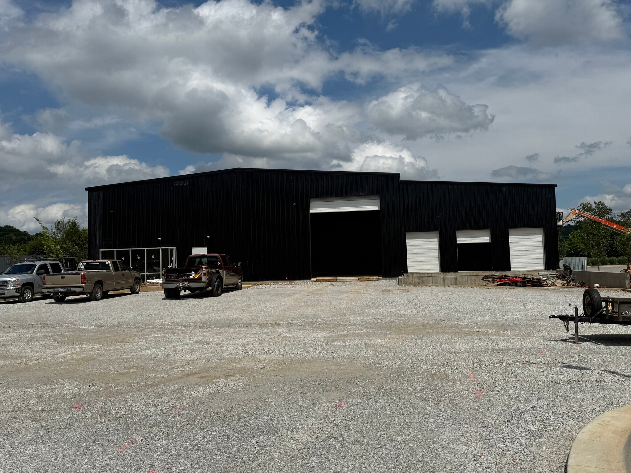 595 Kawneer dr, Springdale, AR for lease Building Photo- Image 1 of 19
