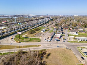 1024 Bridge City Ave, Westwego, LA - AERIAL map view
