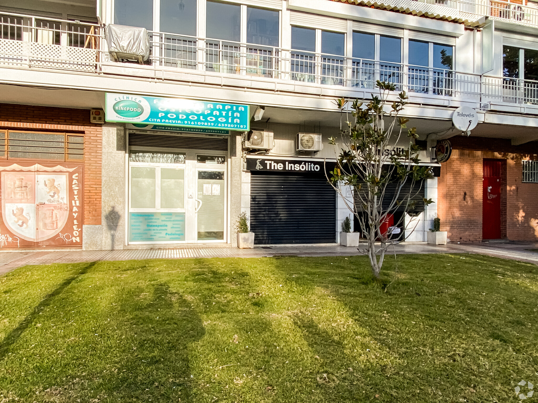 Retail in Alcorcón, MAD for lease Interior Photo- Image 1 of 2