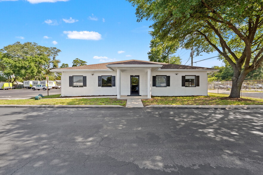 2820 Spring Glen Rd, Jacksonville, FL for sale - Building Photo - Image 1 of 48