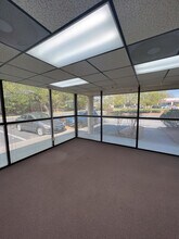 1540 Westbrook Plaza Dr, Winston-Salem, NC for lease Interior Photo- Image 2 of 2