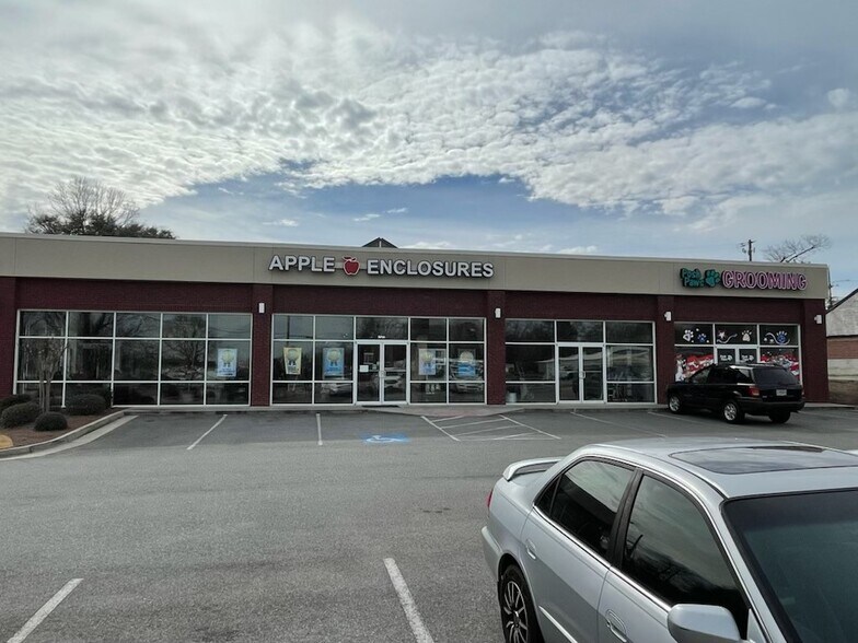 301 Watson Blvd, Warner Robins, GA 31093