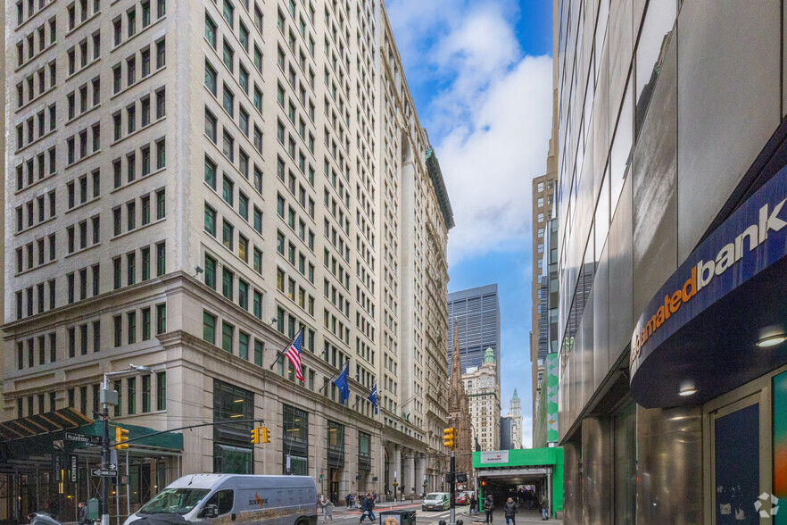 65 Broadway, New York, NY for lease - Primary Photo - Image 1 of 6