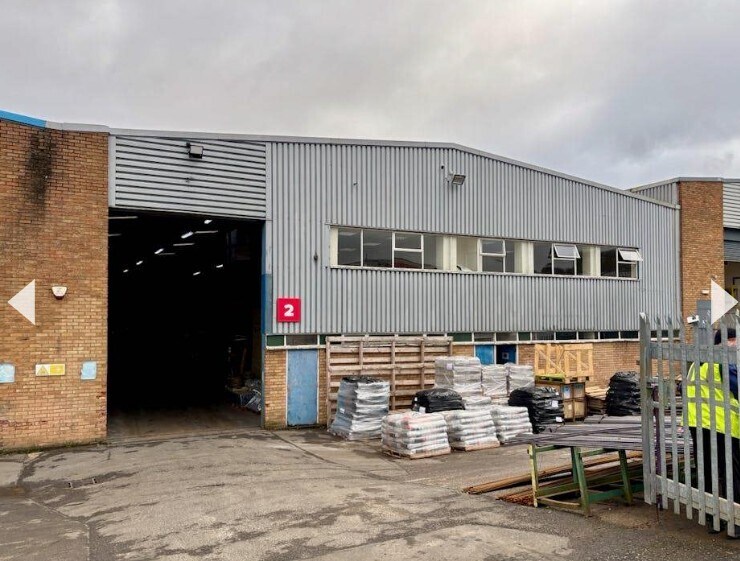 Cradock Rd, Luton for lease - Building Photo - Image 2 of 11