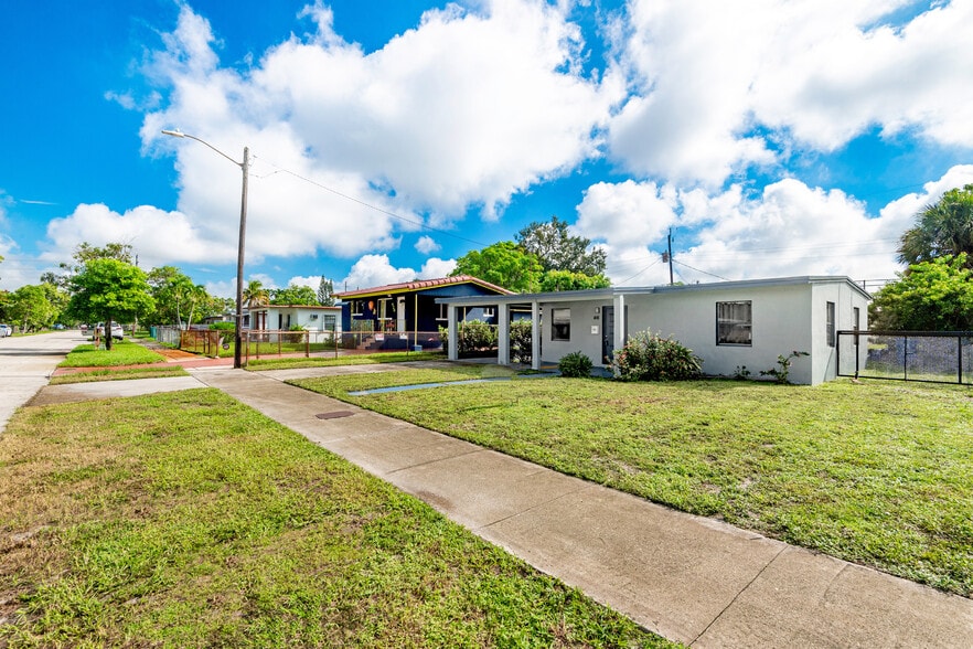 416 NW 19th Ave, Fort Lauderdale, FL for sale - Building Photo - Image 3 of 24