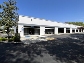 199 Frank West Cir, Stockton, CA for lease Building Photo- Image 1 of 12